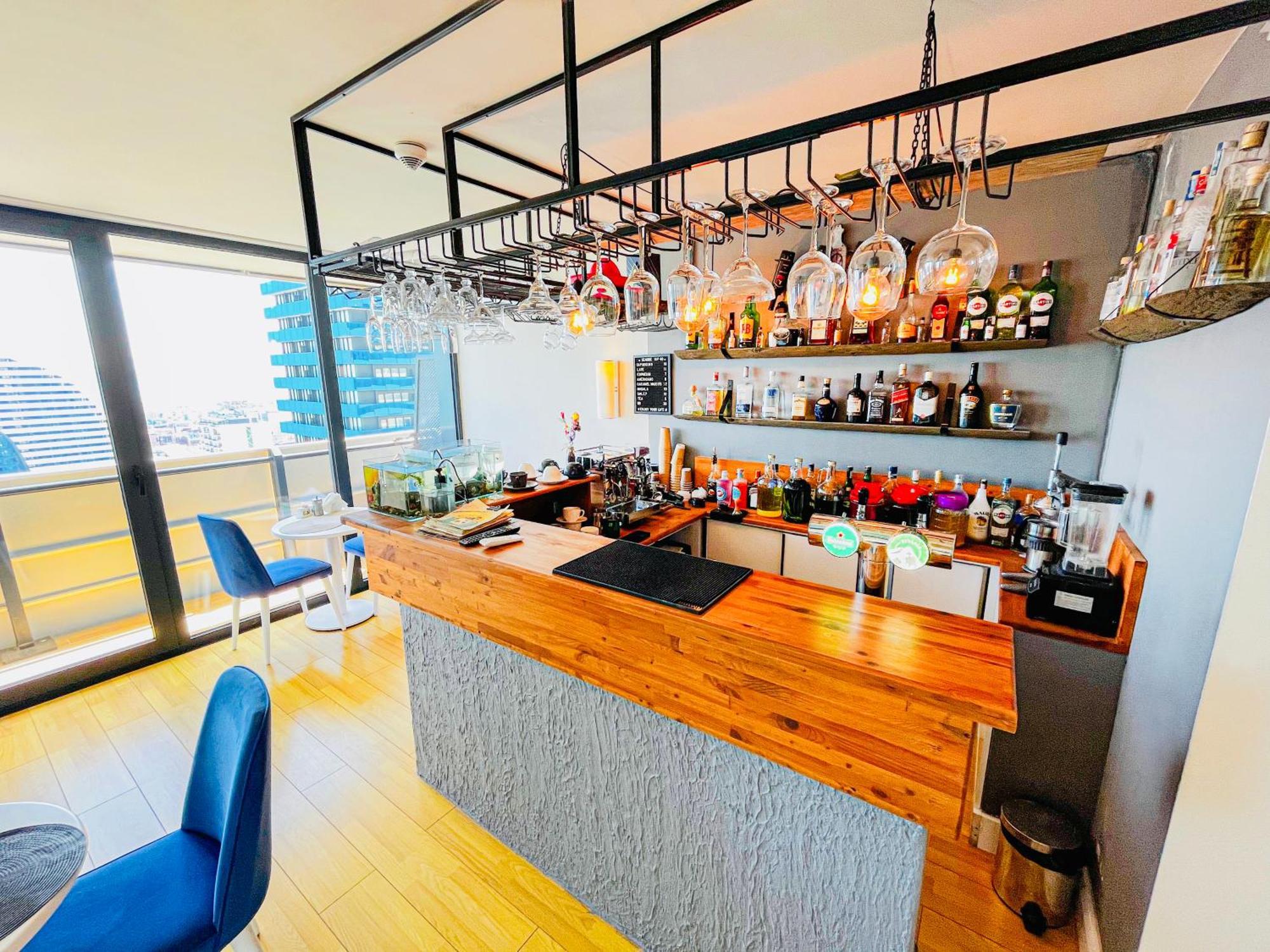 Luxury Batumi Hotel Bagian luar foto